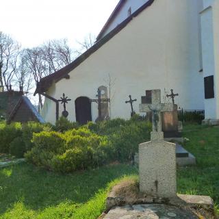 Hřbitovní areál