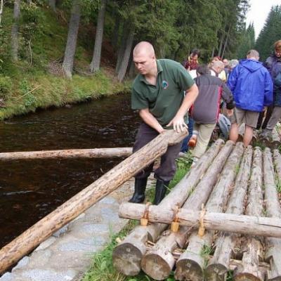 Vázání vorů a plavba po Vchynicko – Tetovském kanálu
