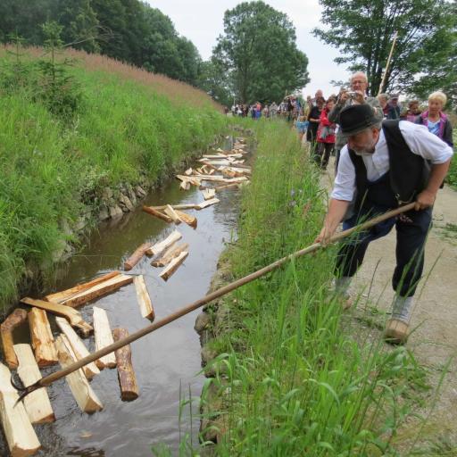 Historie dřevařství na Šumavě, stavba vorů a plavba po Vchynicko-Tetovském kanálu